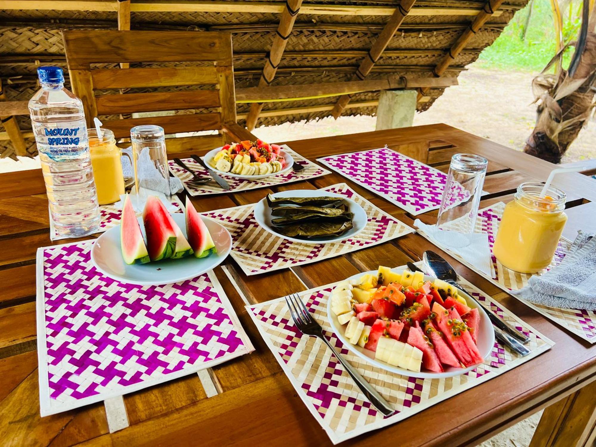 Kingfisher Beach Resort-Yala Кірінда Екстер'єр фото