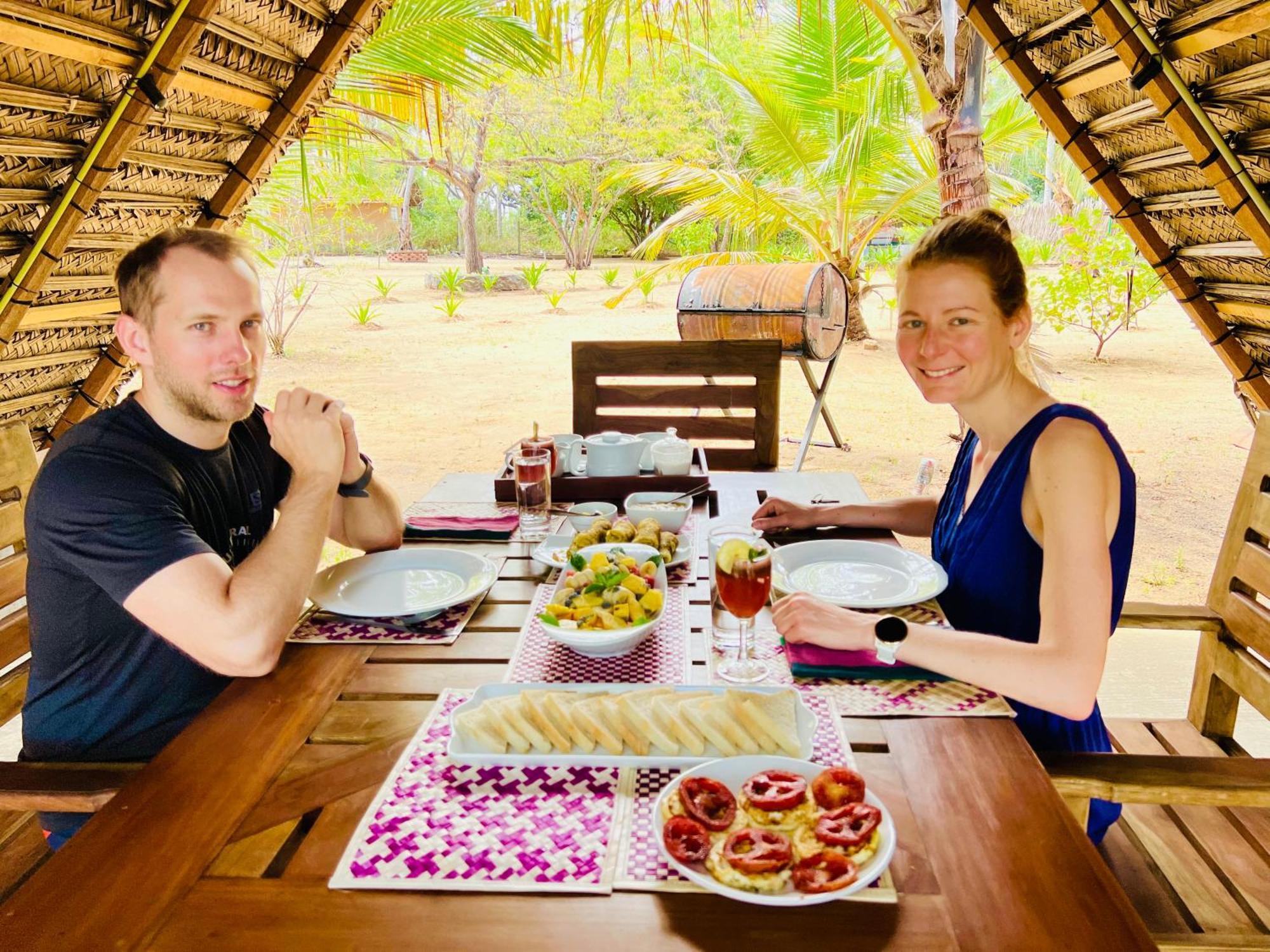 Kingfisher Beach Resort-Yala Кірінда Екстер'єр фото