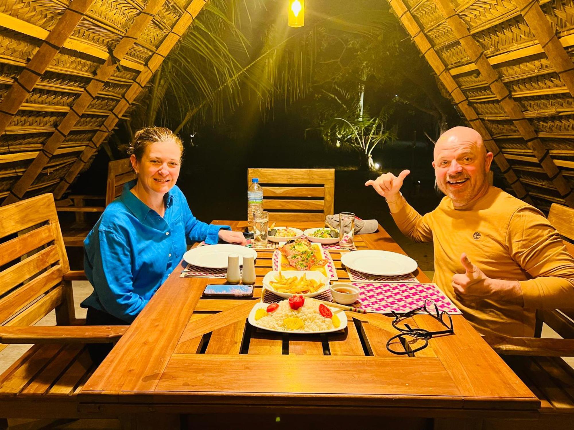 Kingfisher Beach Resort-Yala Кірінда Екстер'єр фото