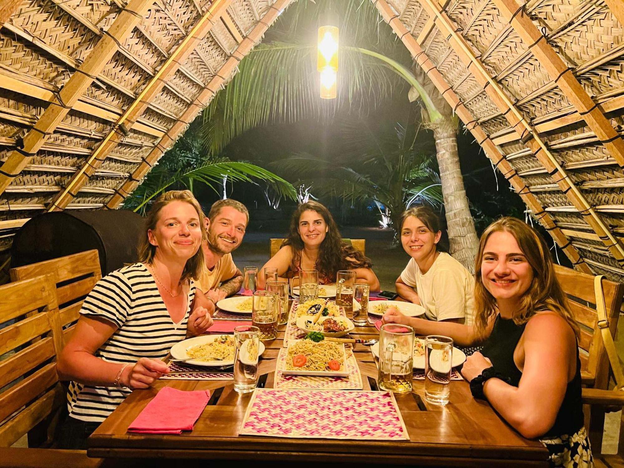 Kingfisher Beach Resort-Yala Кірінда Екстер'єр фото